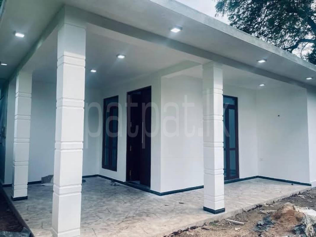 House for Sale in Ragama ads-image-1