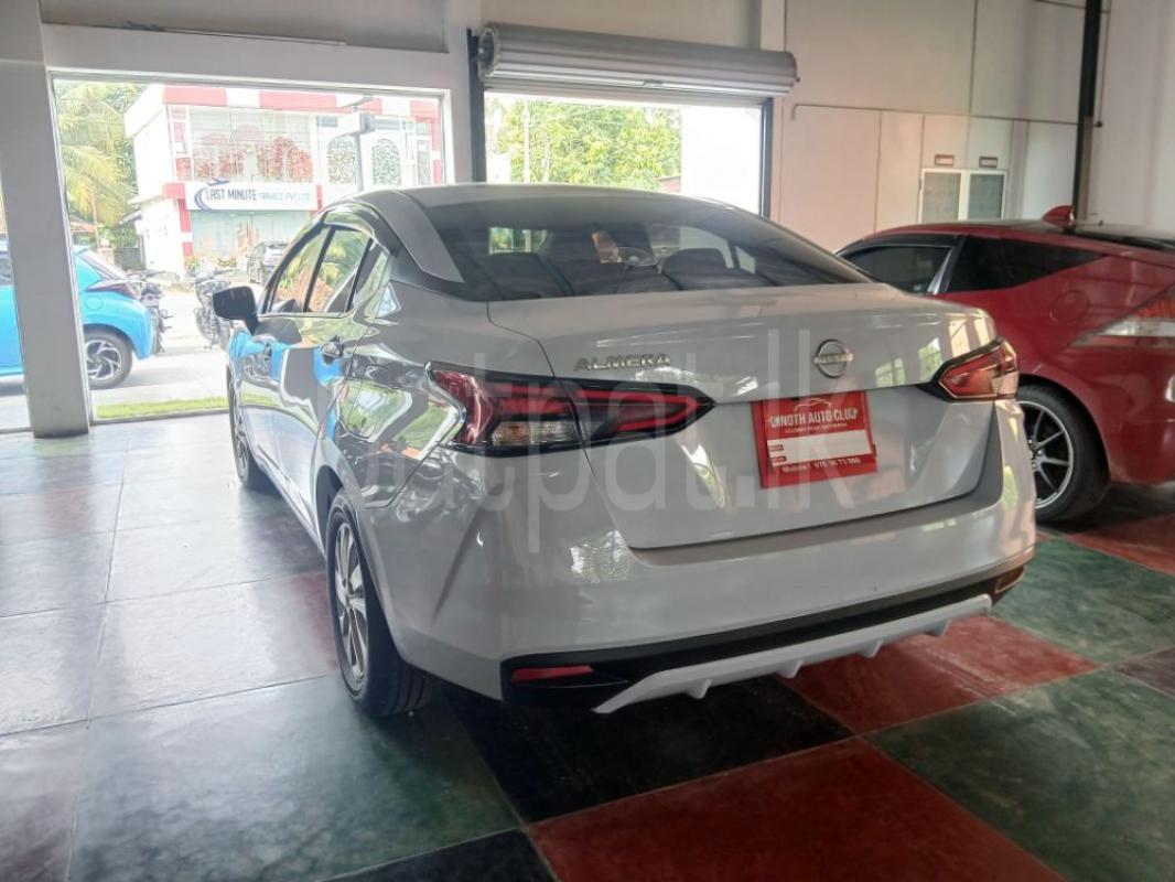 Advertisement image 4