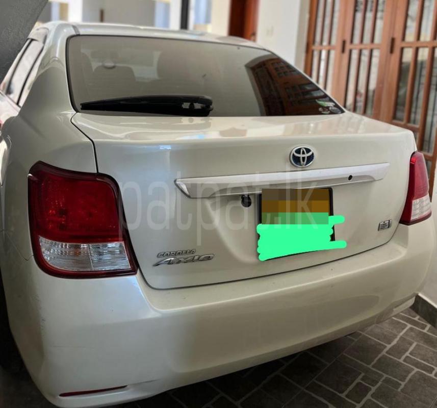 Toyota Axio 2014 - பயன்படுத்தப்பட்டது கார் sale in Sri Lanka - patpat.lk