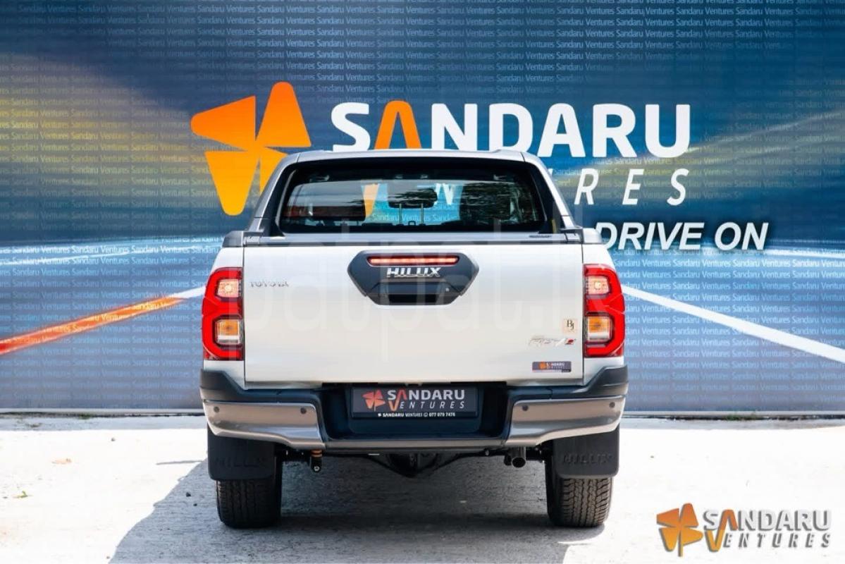 Advertisement image 5