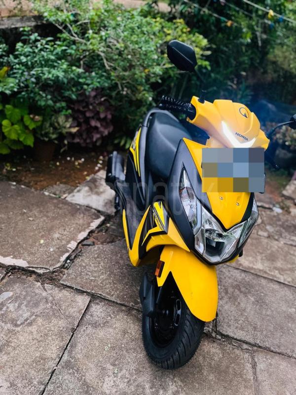 Advertisement image 6