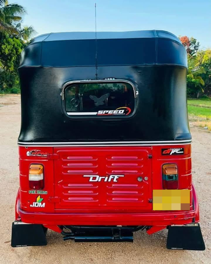 Bajaj Three Wheel 2013 - Used Three wheeler sale in Sri Lanka - patpat.lk