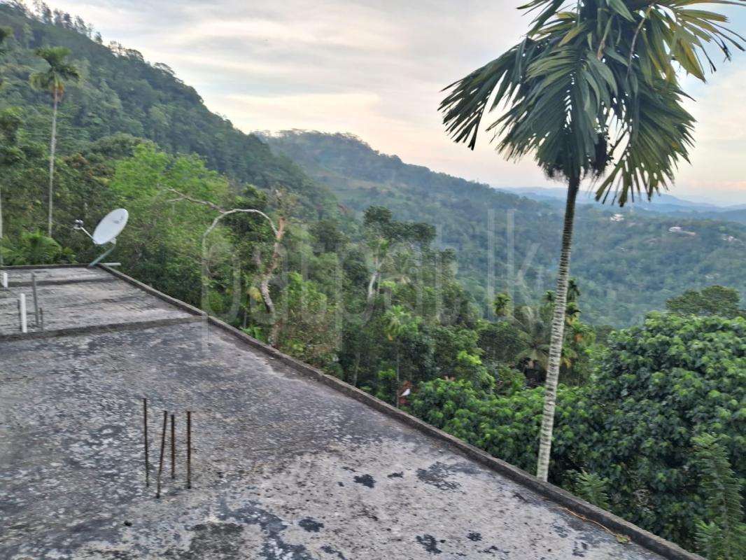 Residential Land for Sale in Gampola ads-image-1