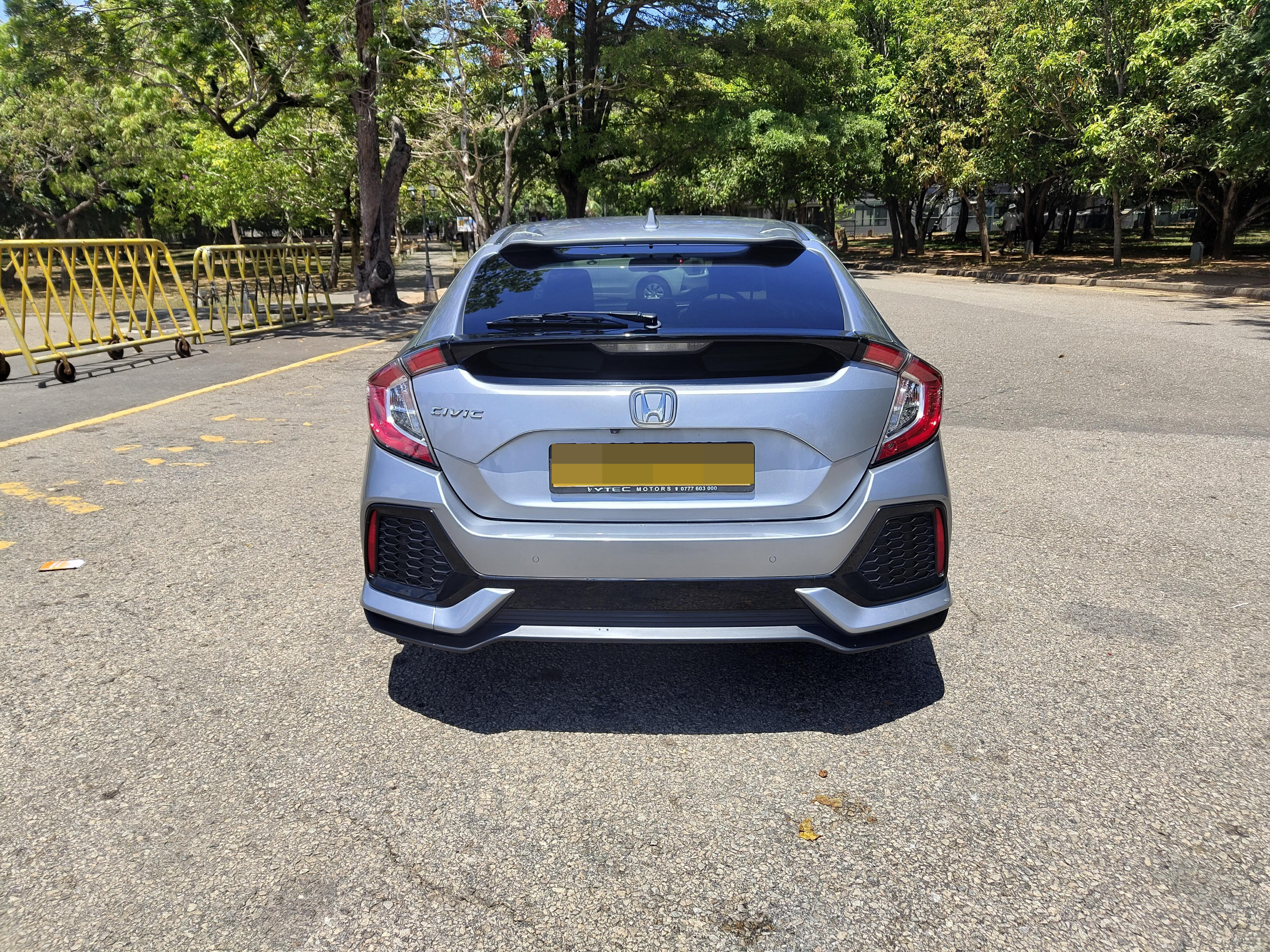 Honda Civic 2018 - Used Car sale in Sri Lanka - patpat.lk