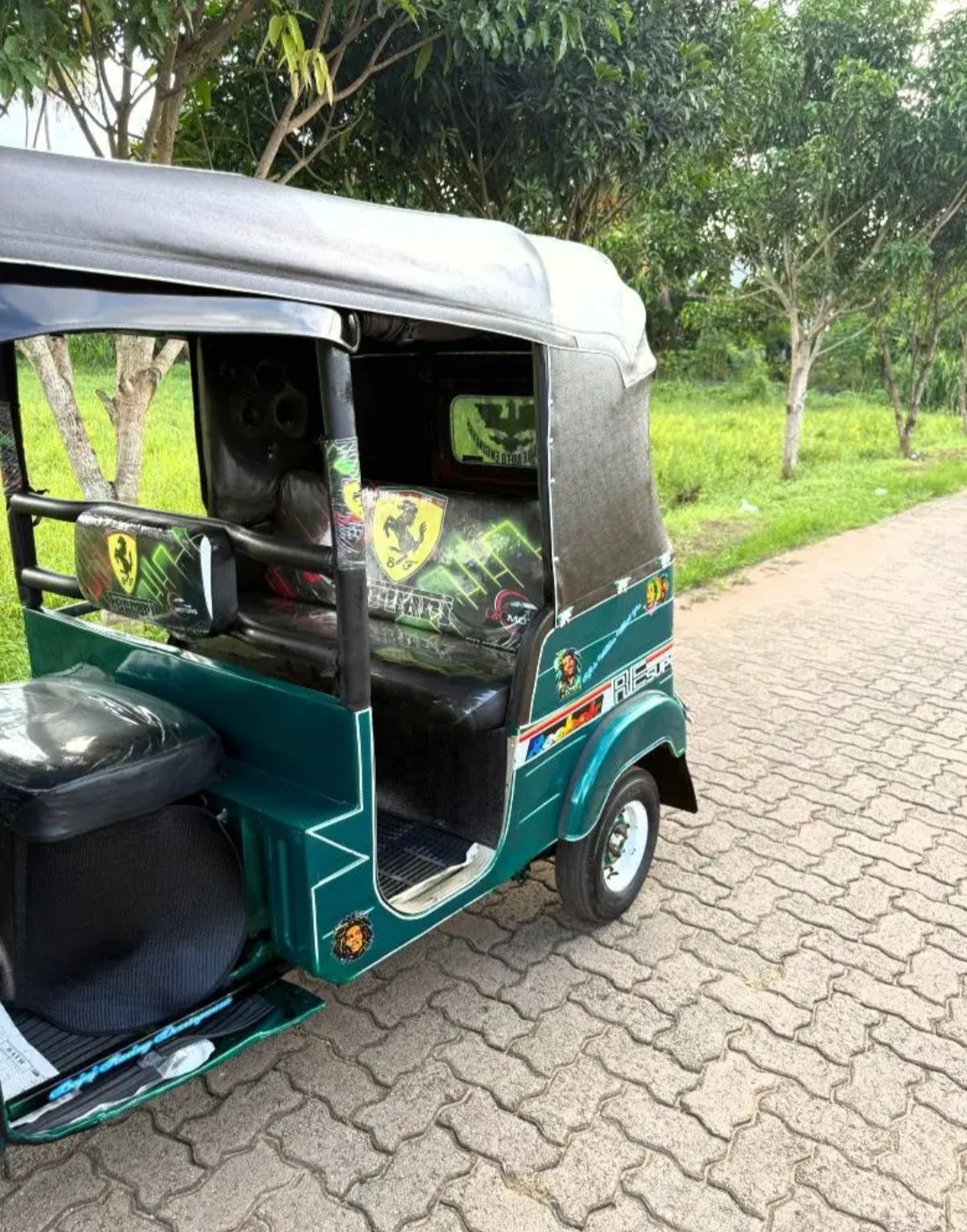 Bajaj 2 stroke 2005 - Used Three wheeler sale in Sri Lanka - patpat.lk