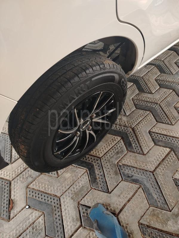 Advertisement image 6