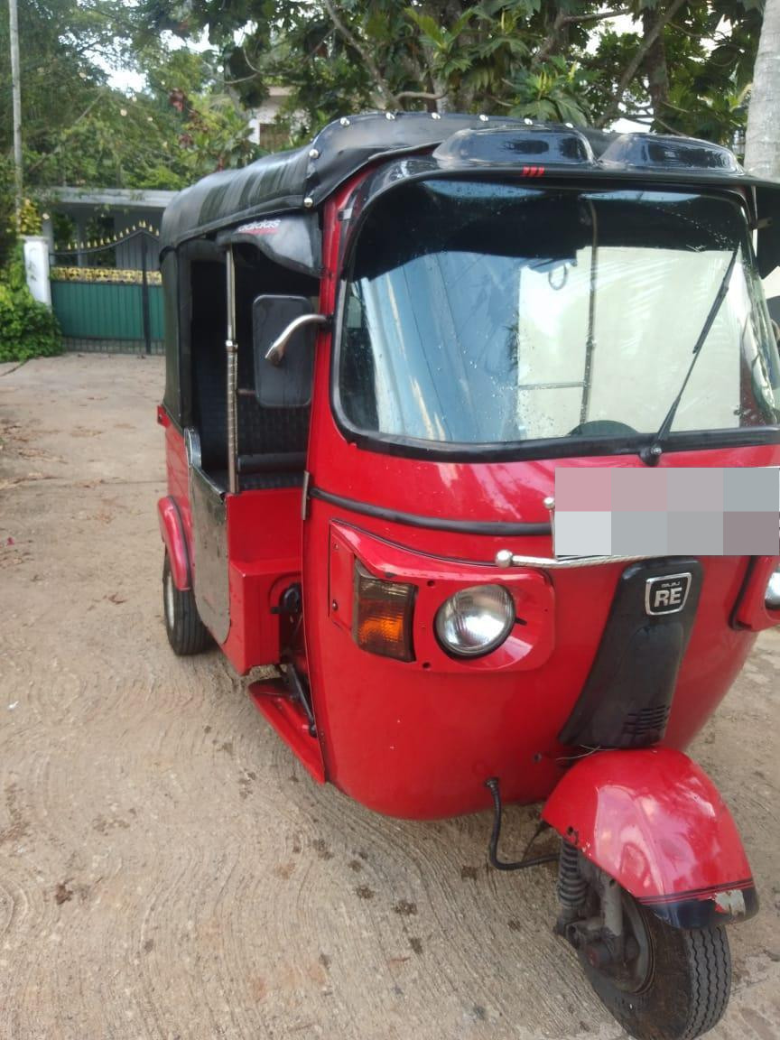 Bajaj Three Wheel 2013 - பயன்படுத்தப்பட்டது முச்சக்கர வண்டி sale in Sri Lanka - patpat.lk