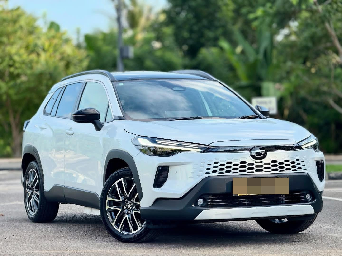 Toyota Corolla Cross 2025 ads-image-1