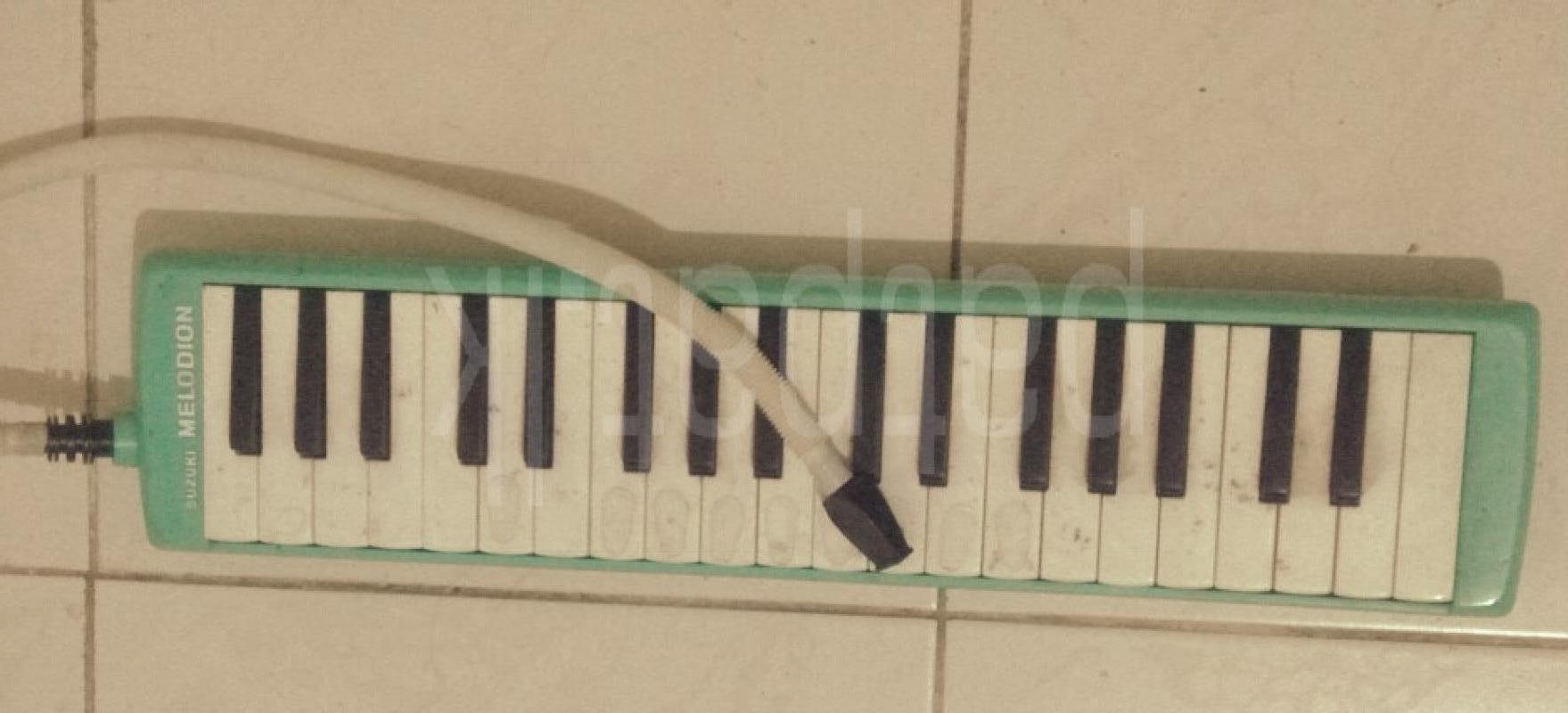 Advertisement image 1