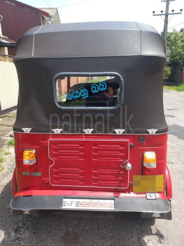 Bajaj 4 stroke 2012 - பயன்படுத்தப்பட்டது முச்சக்கர வண்டி sale in Sri Lanka - patpat.lk