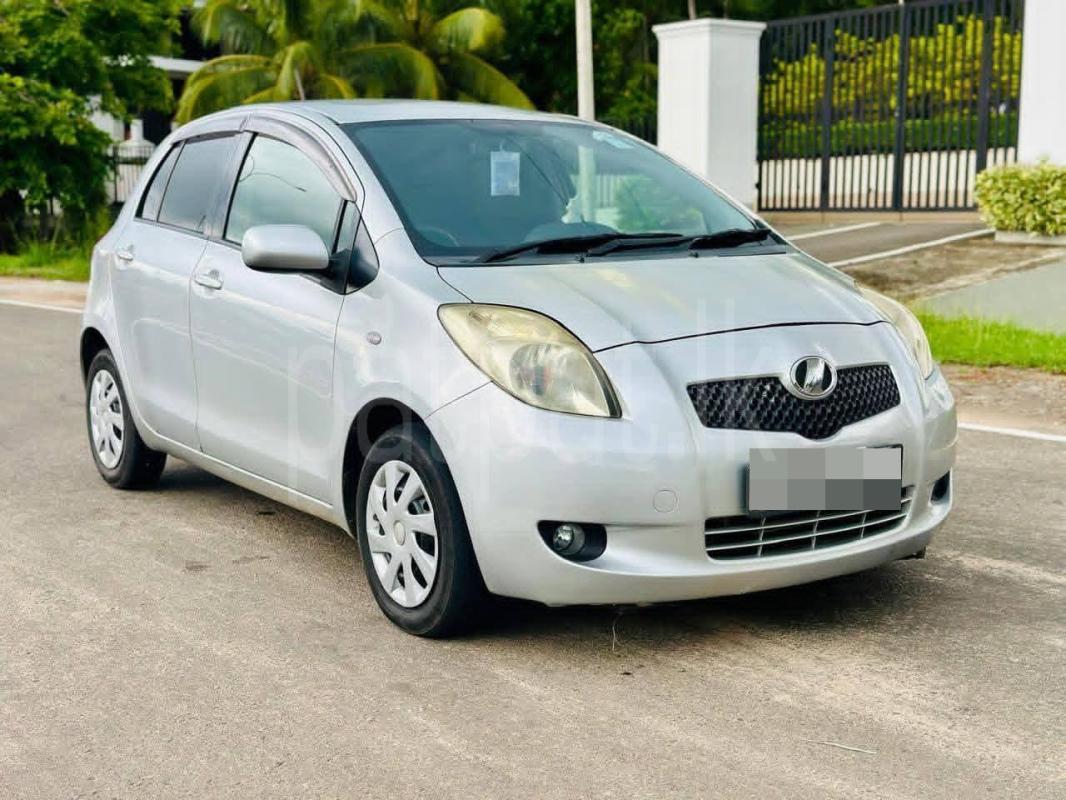 Toyota Vitz 2007 - பயன்படுத்தப்பட்டது கார் sale in Sri Lanka - patpat.lk