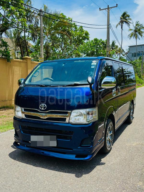 Toyota Hiace 2011 - නැවත සකස් කල වෑන් රථය sale in Sri Lanka - patpat.lk
