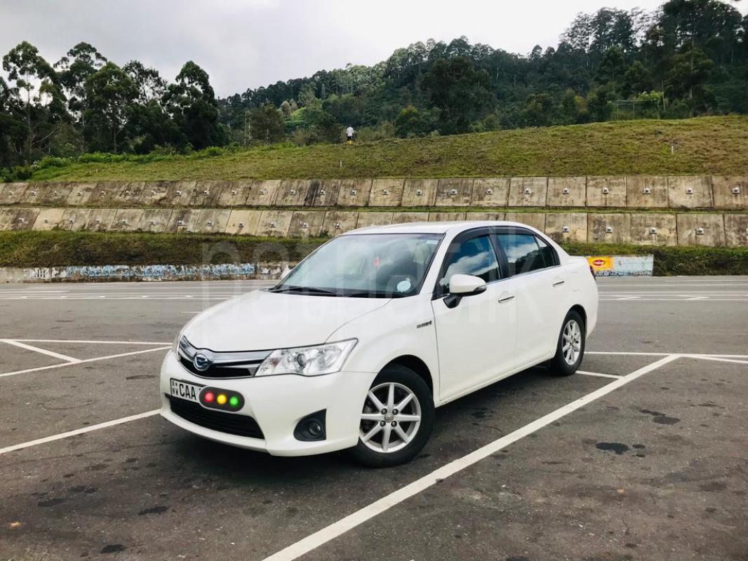 Toyota Axio 2014 - භාවිතා කරන ලද කාර් sale in Sri Lanka - patpat.lk