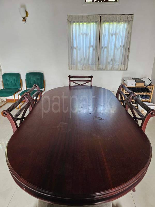 Mahogany Dining Table with 6 Chairs