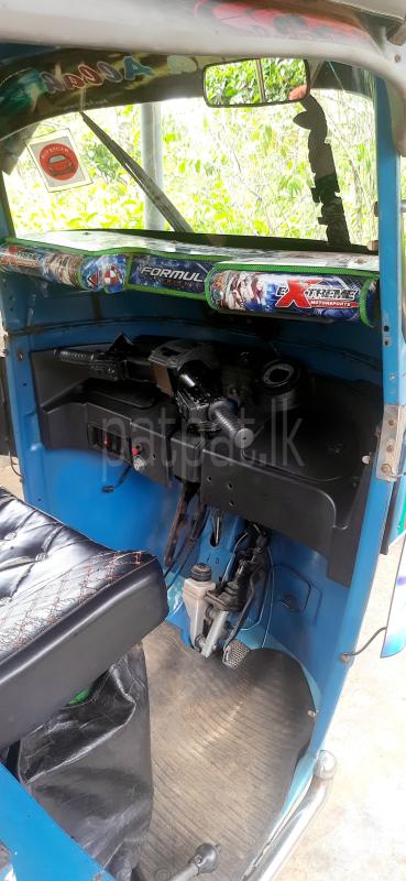 Bajaj 4 stroke 2012 - பயன்படுத்தப்பட்டது முச்சக்கர வண்டி sale in Sri Lanka - patpat.lk