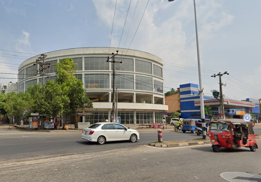 Commercial Land for Sale in Kadawatha ads-image-1