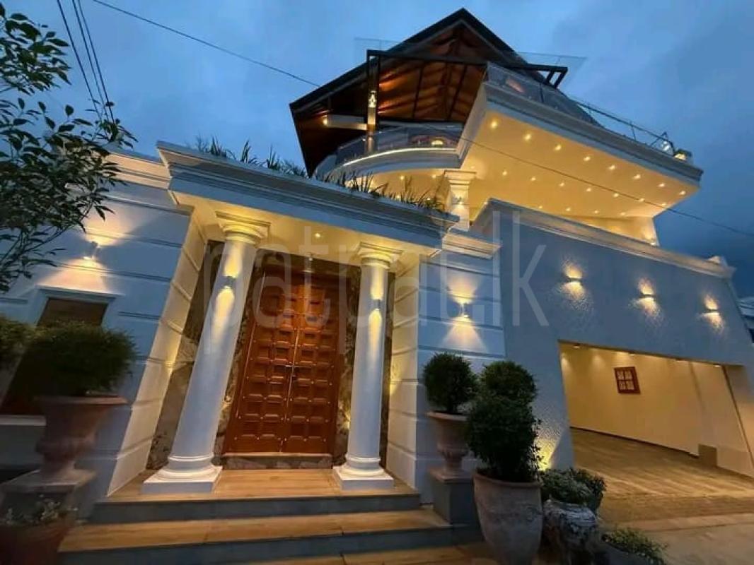 House for Sale in Battaramulla ads-image-1