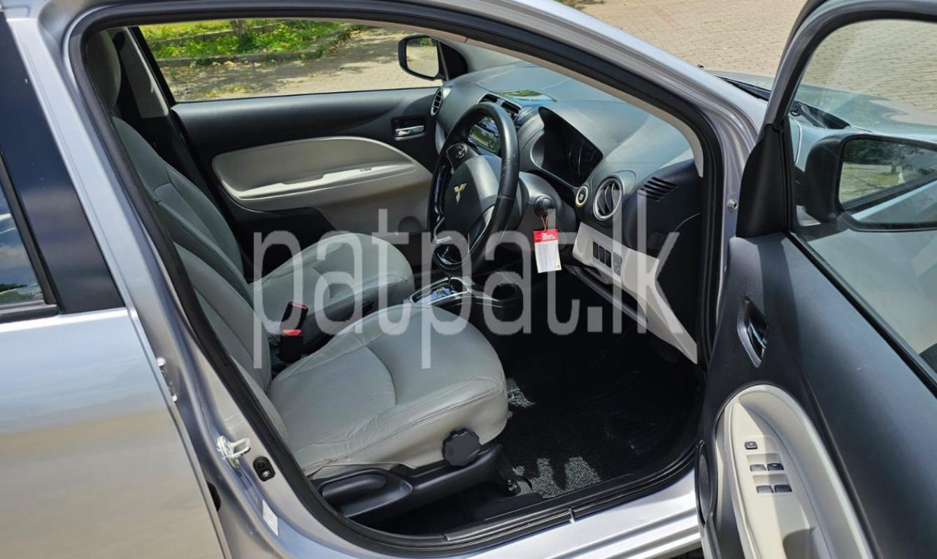 Advertisement image 3