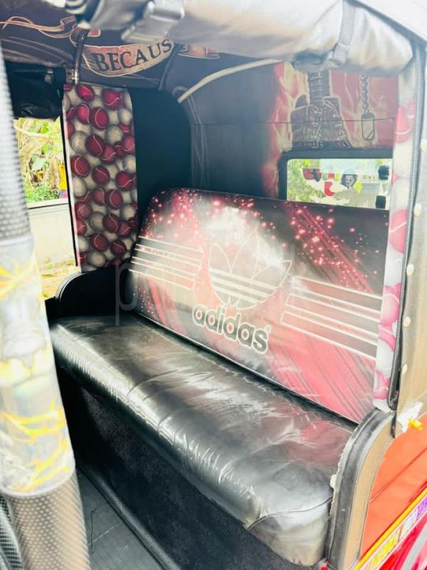 Advertisement image 6