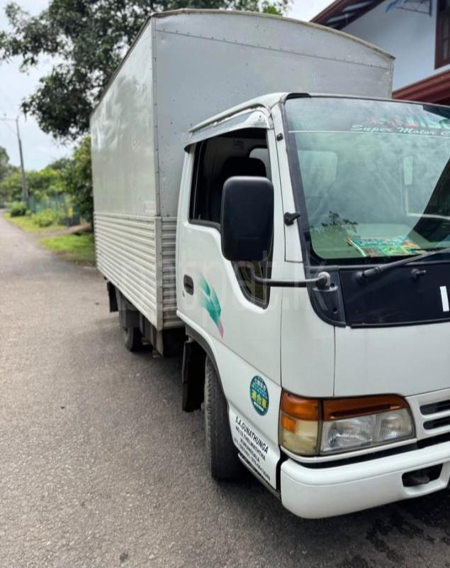 Advertisement image 1