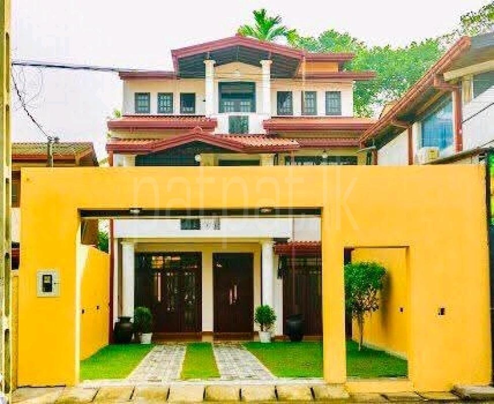House for Sale in Boralesgamuwa