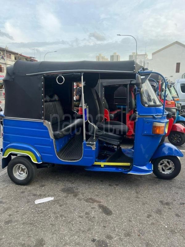 Advertisement image 6