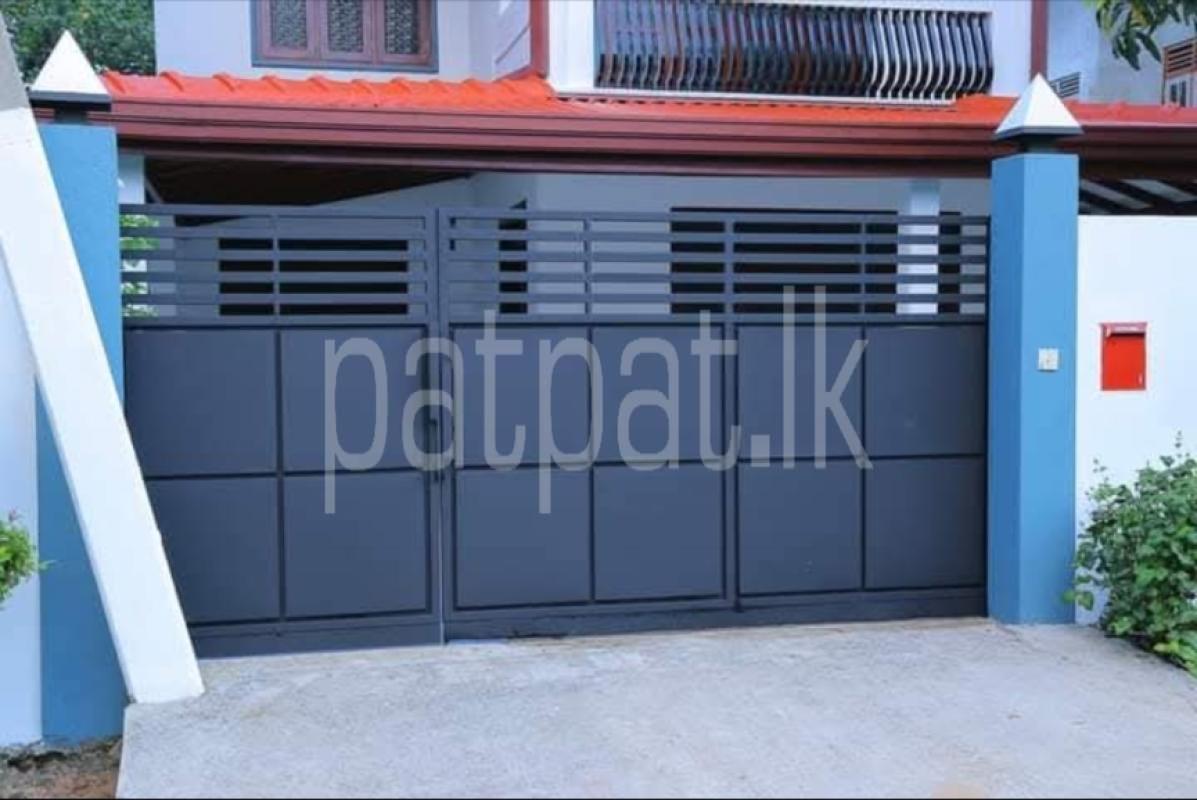 Advertisement image 6