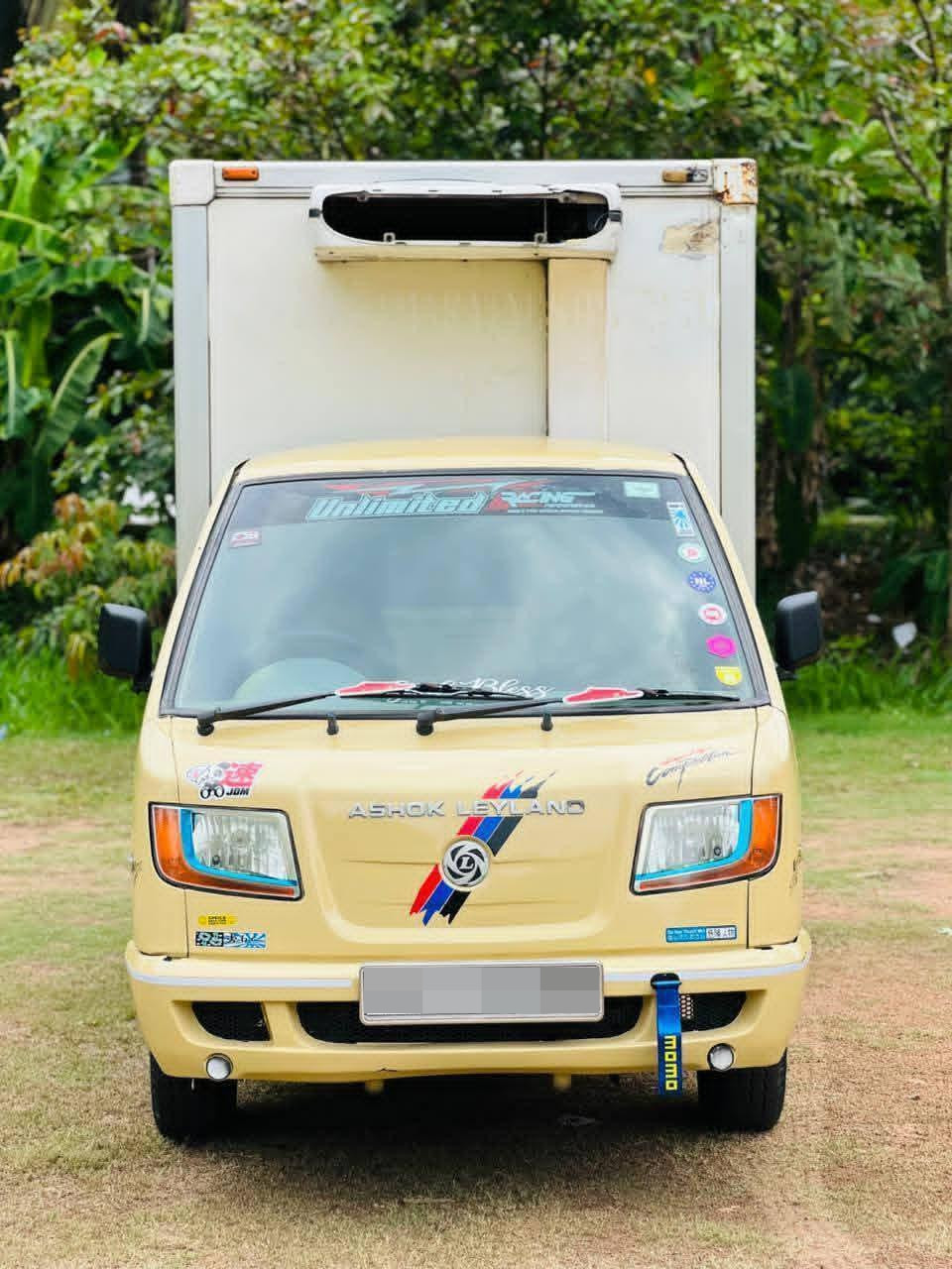 Ashok Leyland Dost 2013 ads-image-1