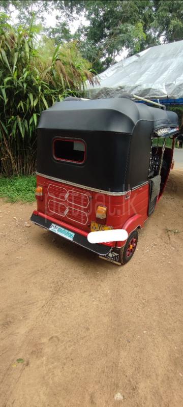 Bajaj 4 stroke 2010 - பயன்படுத்தப்பட்டது முச்சக்கர வண்டி sale in Sri Lanka - patpat.lk