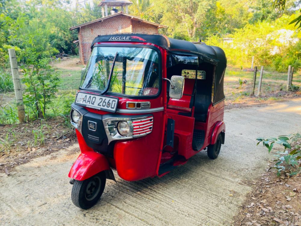 Bajaj Three Wheel 2014 - Used Three wheeler sale in Sri Lanka - patpat.lk