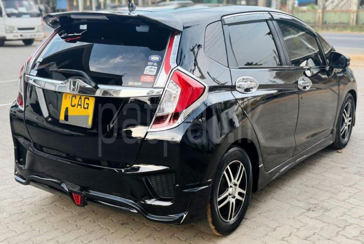 Advertisement image 5