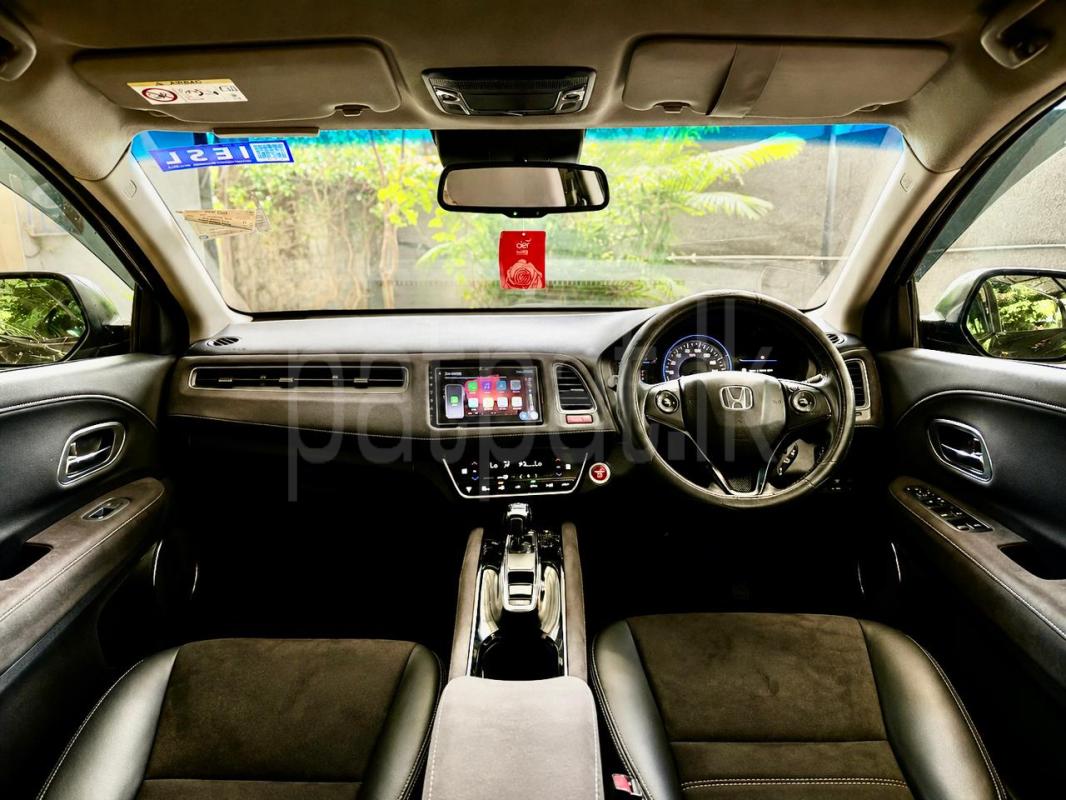 Honda Vezel 2016 - பயன்படுத்தப்பட்டது SUV sale in Sri Lanka - patpat.lk