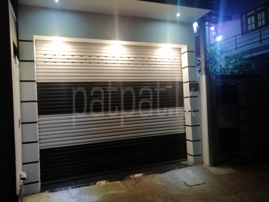 Advertisement image 6