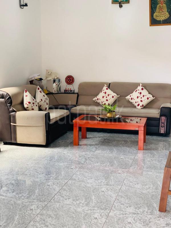 House for Sale in Ahungalla ads-image-1
