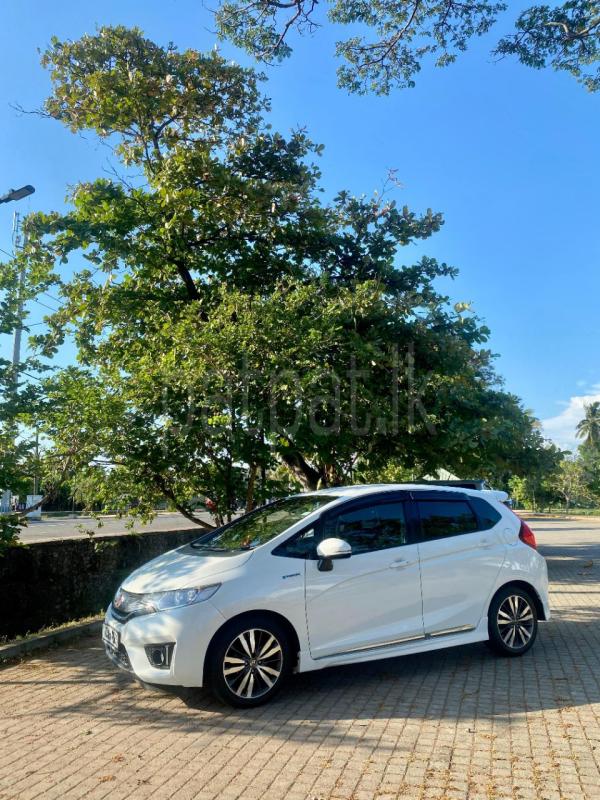 Honda Fit 2015 - Used Car sale in Sri Lanka - patpat.lk