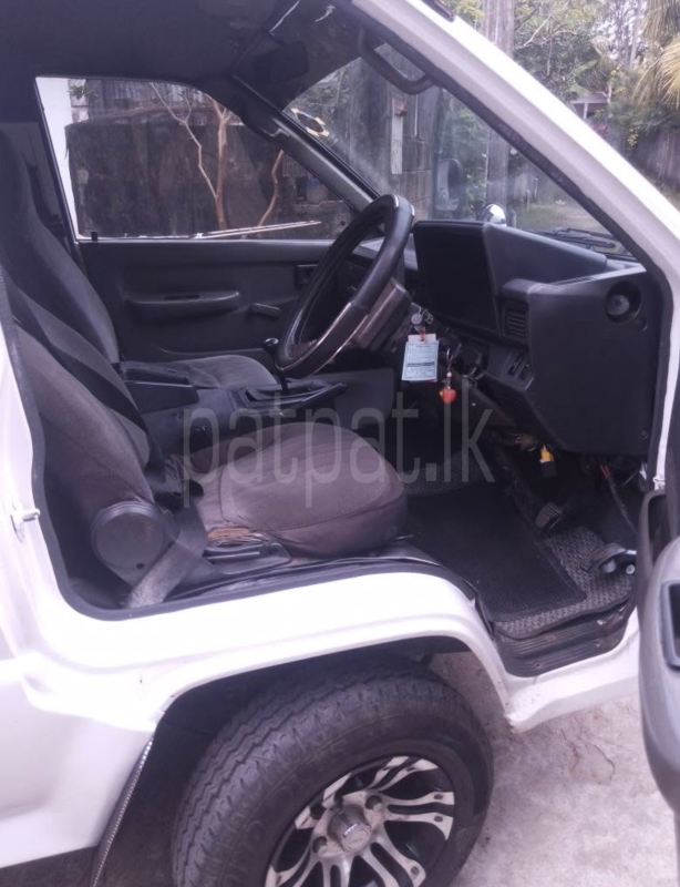 Advertisement image 4