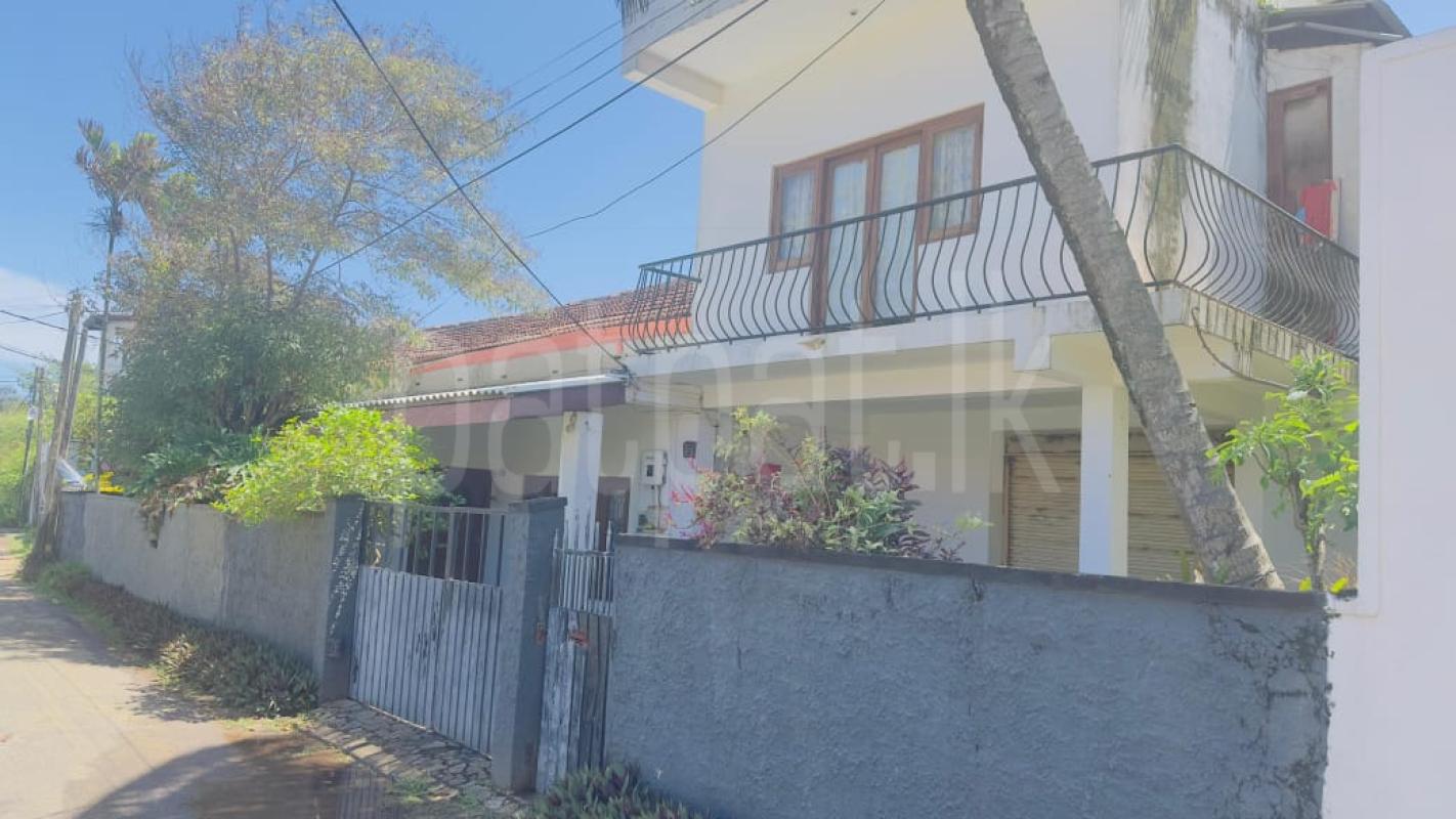 House for Sale in Moratuwa ads-image-1