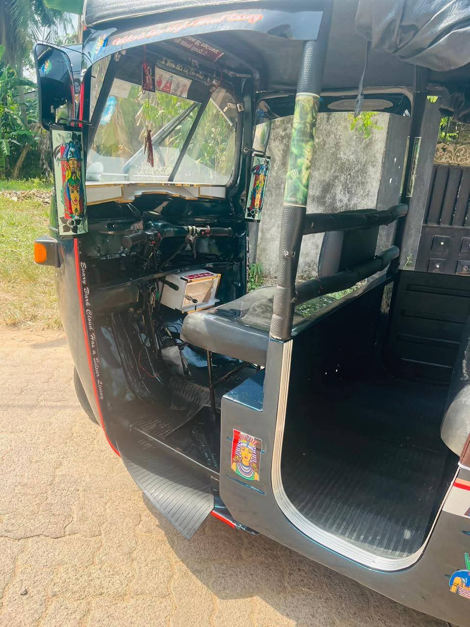 Bajaj Three Wheel 2006 - භාවිතා කරන ලද ත්‍රිරෝද රථය sale in Sri Lanka - patpat.lk