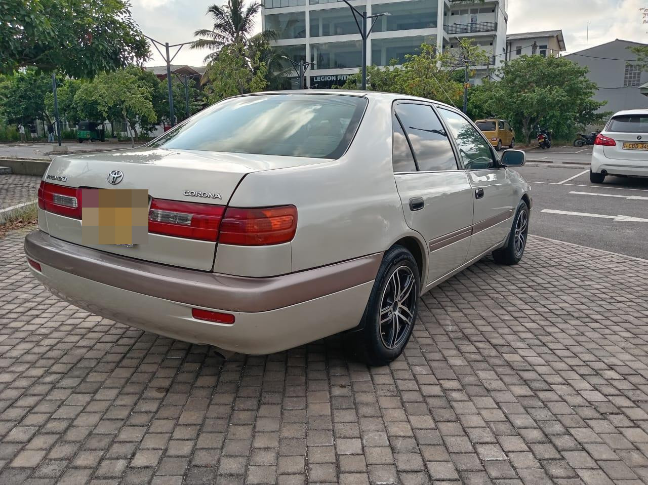Toyota Premio 2001 - Used Car sale in Sri Lanka - patpat.lk