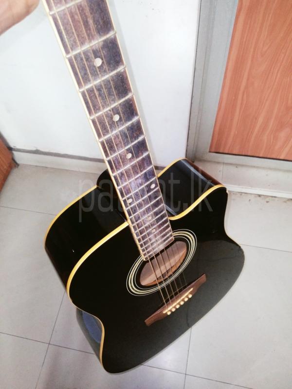 Adonis Box Guitar Black Color ads-image-1