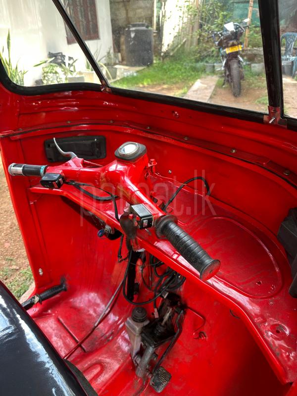 Bajaj Three Wheel 2002 - Used Three wheeler sale in Sri Lanka - patpat.lk