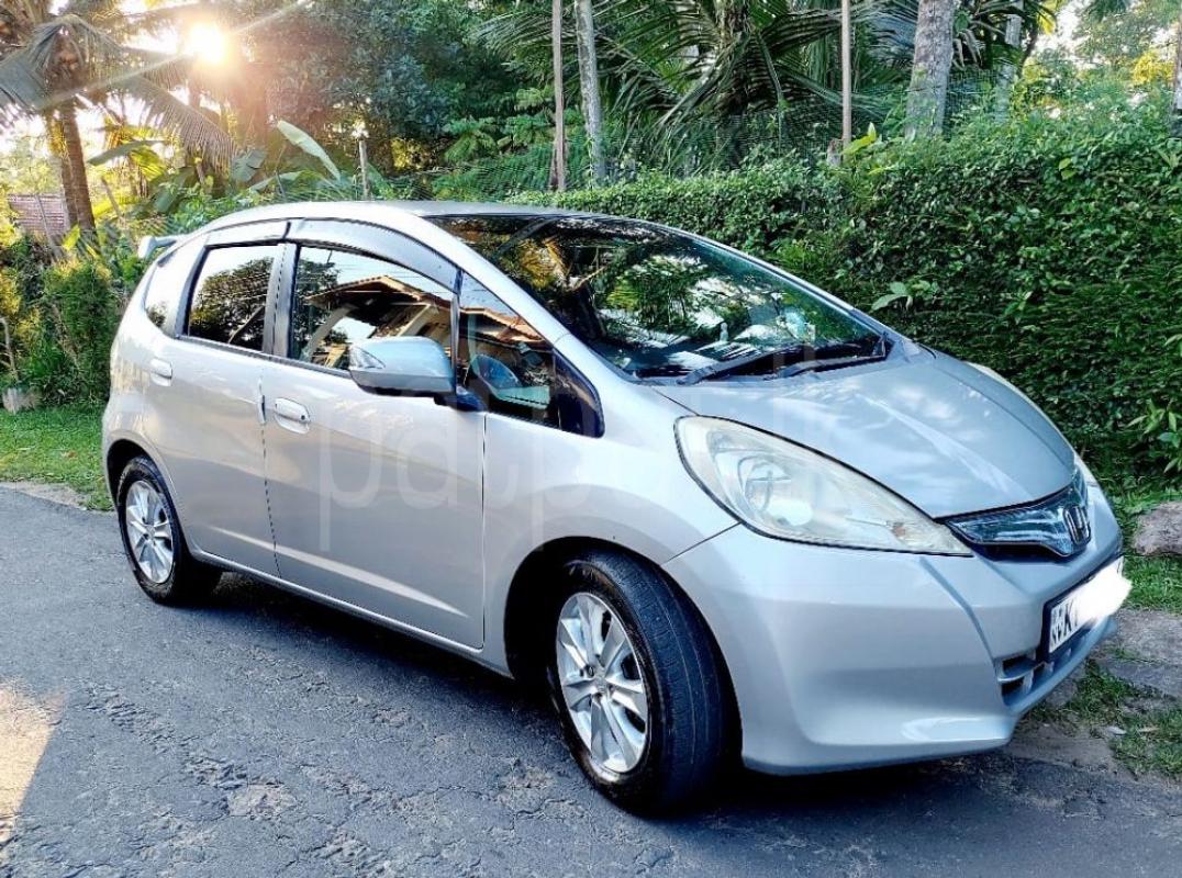 Advertisement image 3