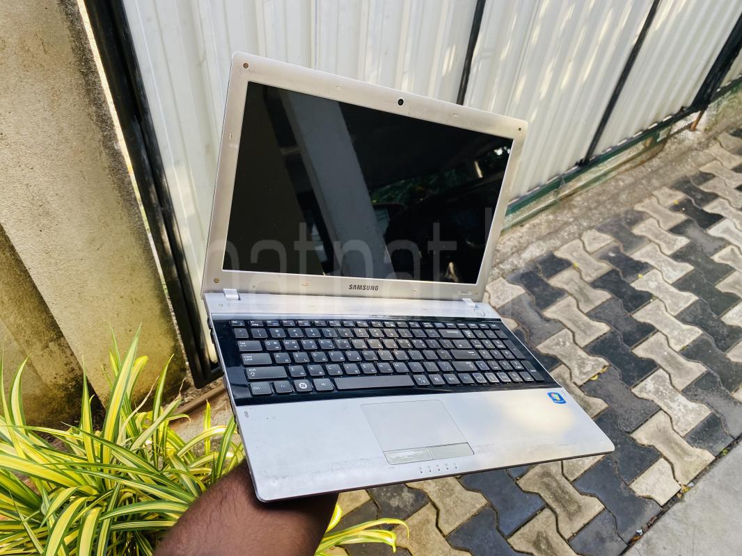 Samsung Laptop For Sale