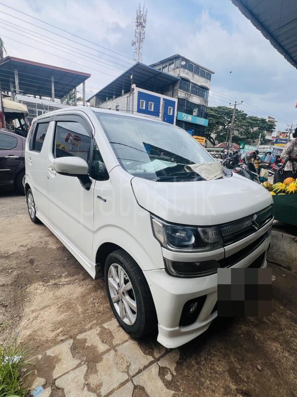 Suzuki Wagon R 2018 - பயன்படுத்தப்பட்டது கார் sale in Sri Lanka - patpat.lk