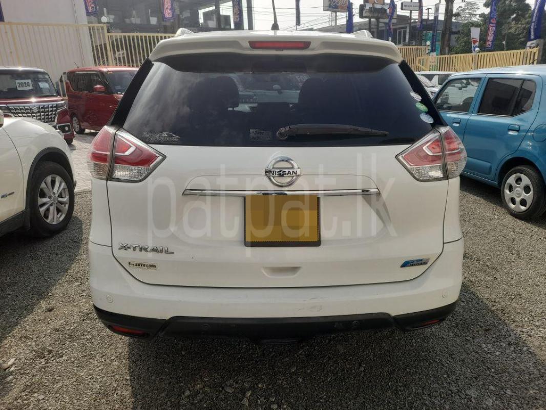 Advertisement image 6