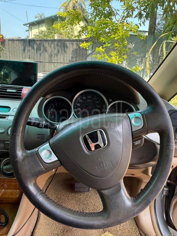 Advertisement image 4