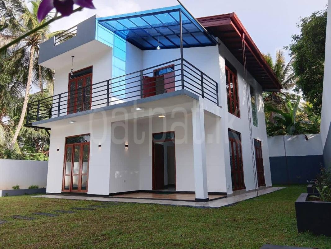 House for Sale in Nittambuwa