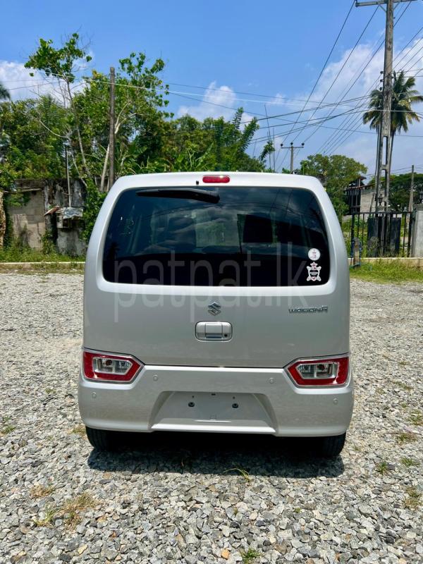 Advertisement image 6