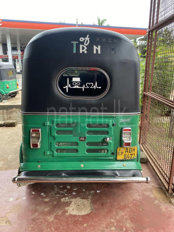 Bajaj Three Wheel 2016 - பயன்படுத்தப்பட்டது முச்சக்கர வண்டி sale in Sri Lanka - patpat.lk