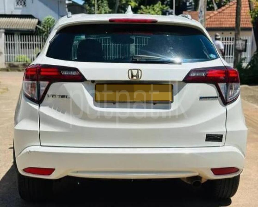 Honda Vezel 2014 - Used SUV sale in Sri Lanka - patpat.lk